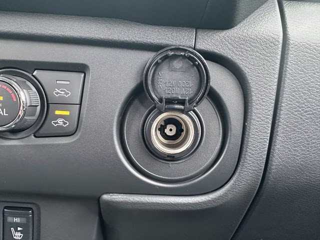 2025 Glacier White Nissan Frontier SV RWD Truck