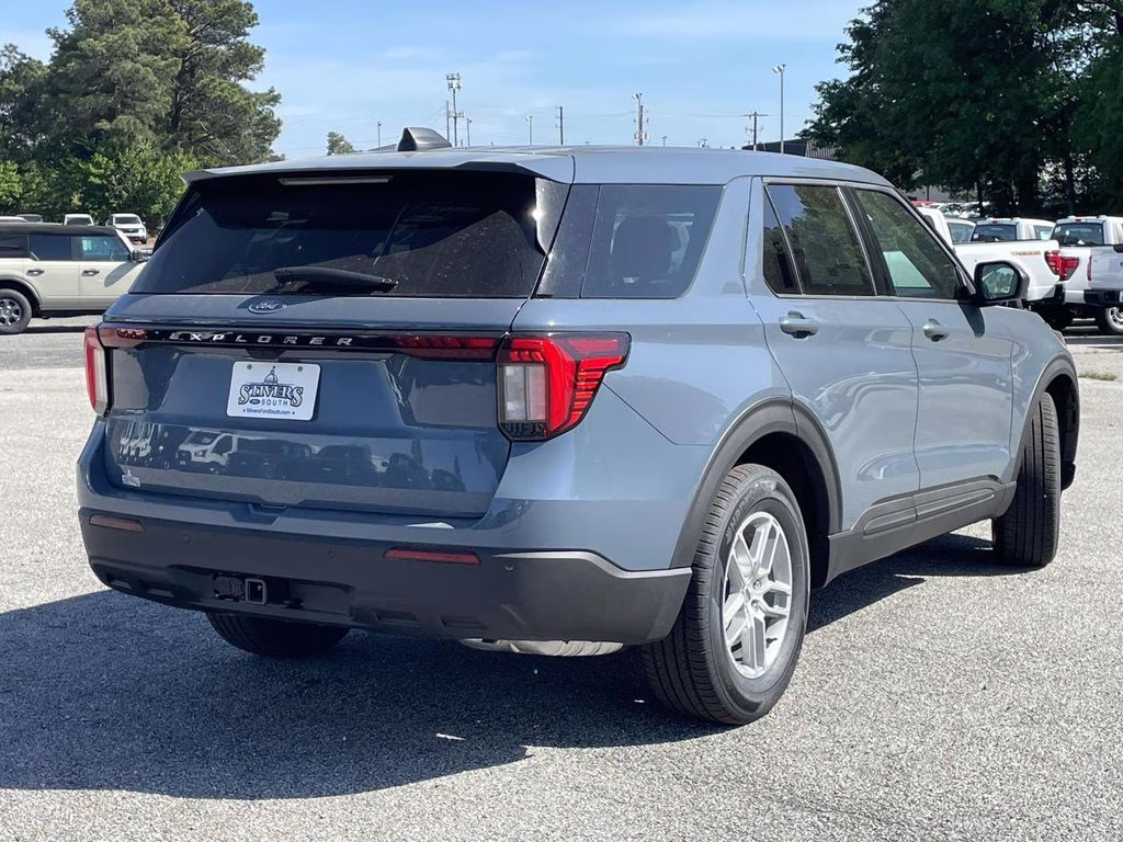 2026 Vapor Blue Ford Explorer Active RWD SUV