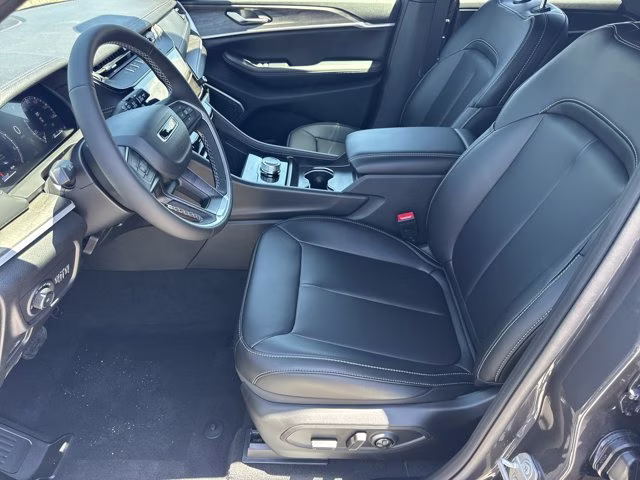 2026 Baltic Gray Metallic Clearcoat Jeep Grand Cherokee L Limited RWD SUV