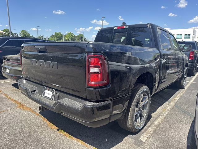 2026 Diamond Black Crystal Pearlcoat Ram 1500 Express RWD Truck