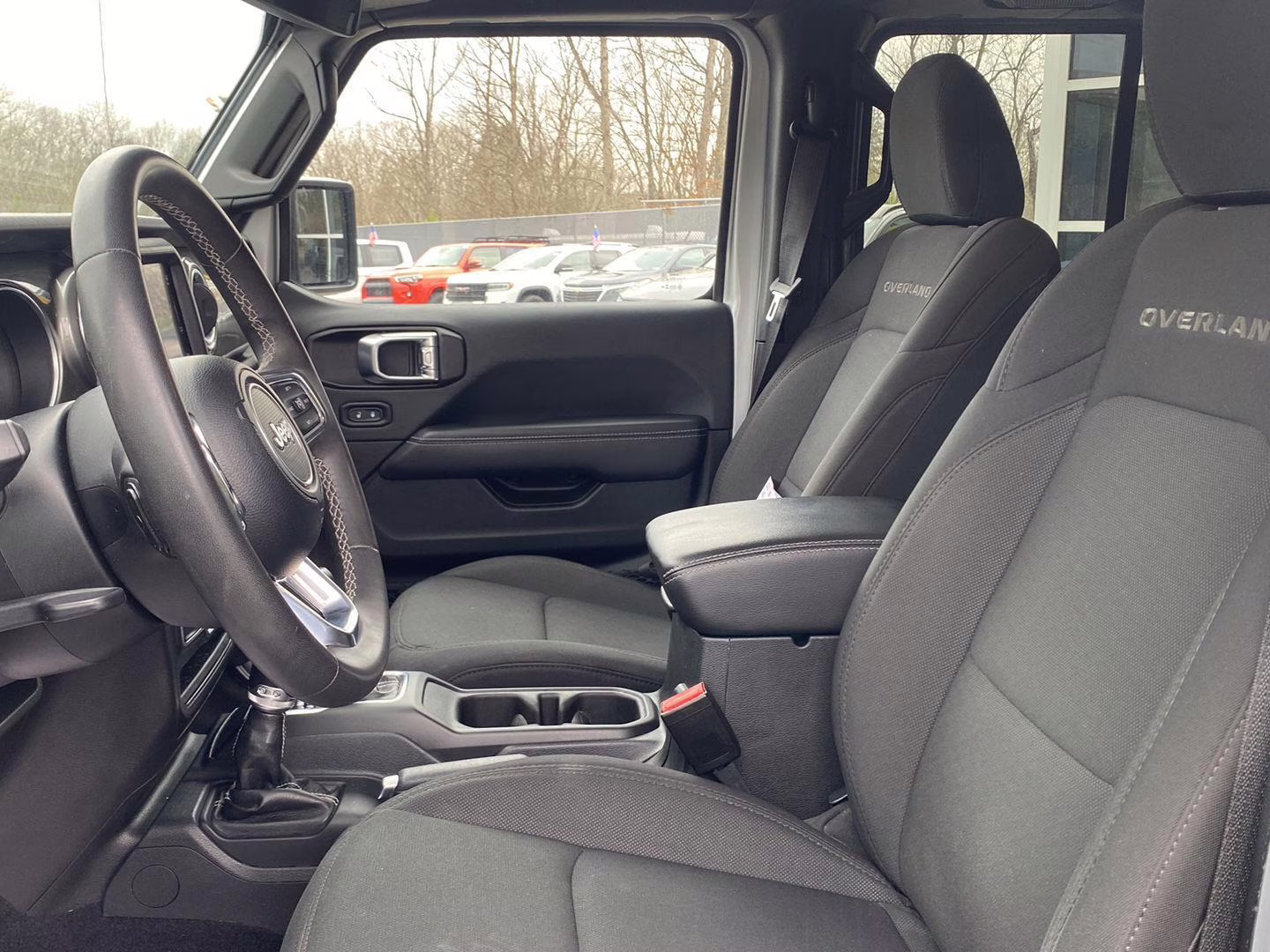 2023 Silver Zynith Clearcoat Jeep Gladiator Overland 4X4 Truck