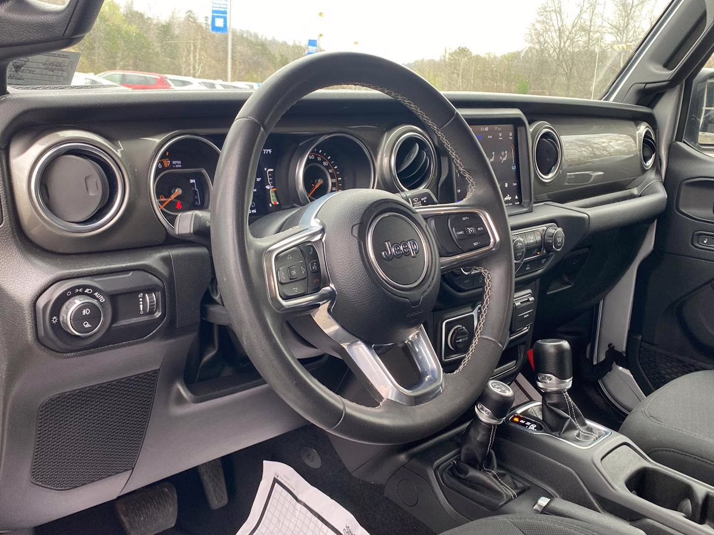 2023 Silver Zynith Clearcoat Jeep Gladiator Overland 4X4 Truck