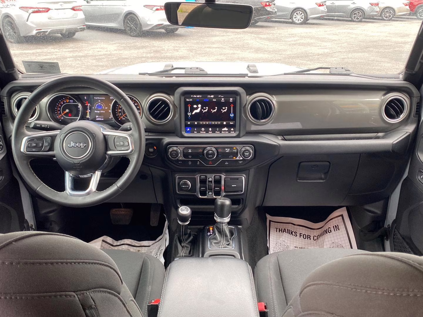 2023 Silver Zynith Clearcoat Jeep Gladiator Overland 4X4 Truck