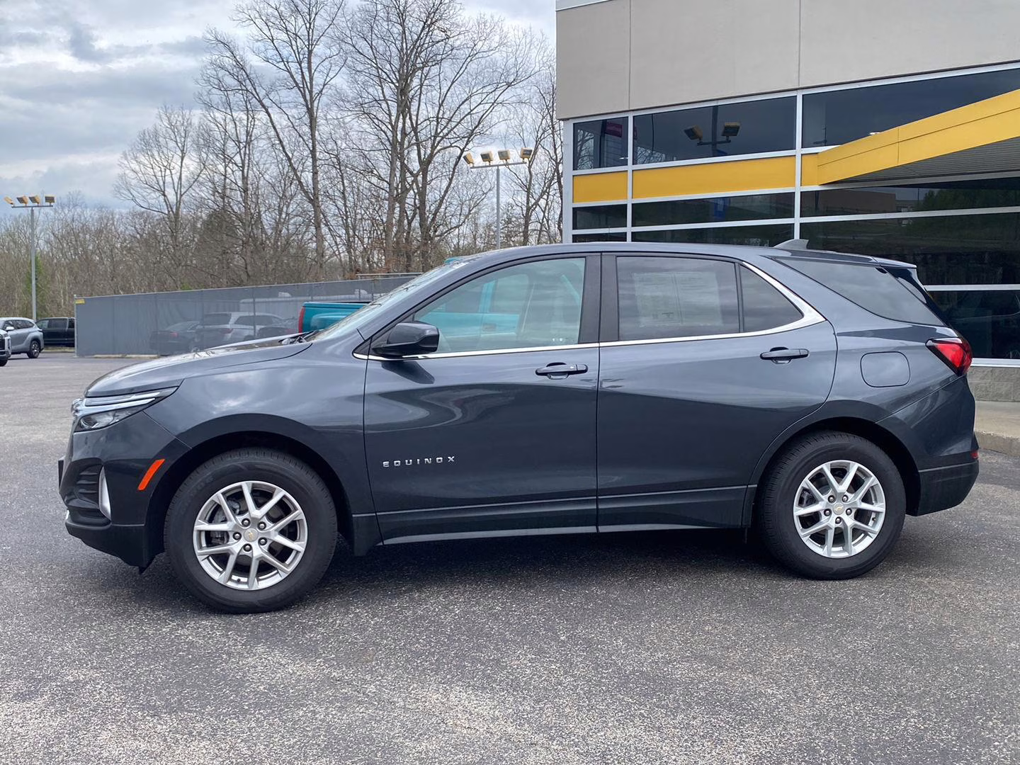 2023 Iron Gray Metallic Chevrolet Equinox LT AWD SUV