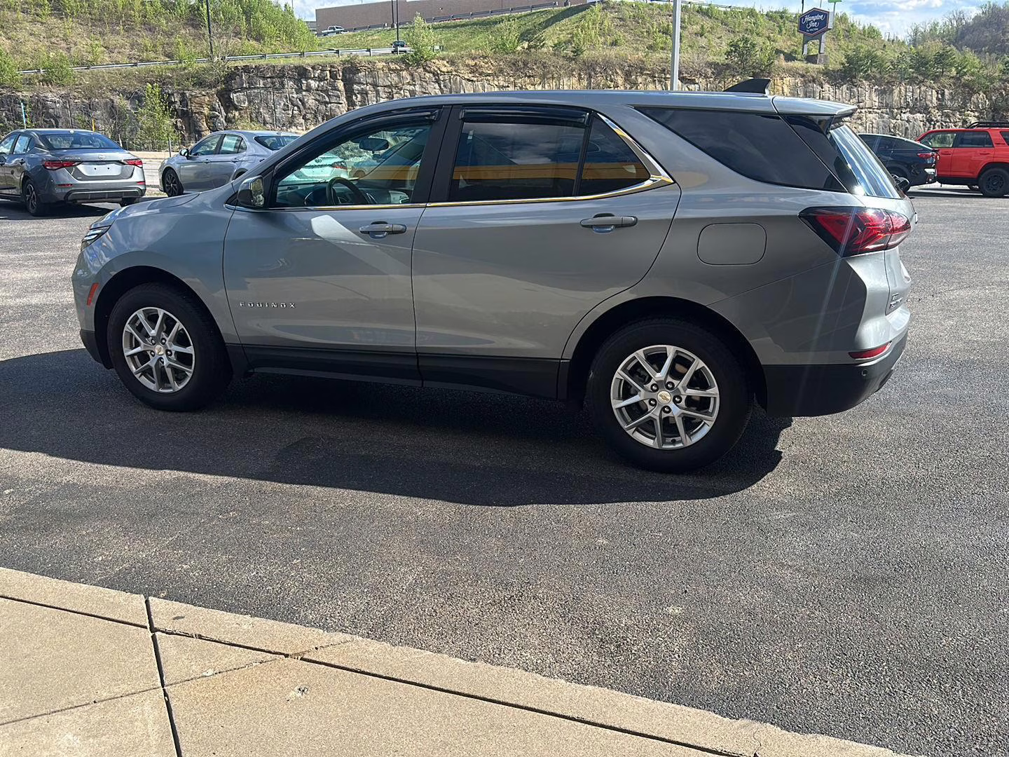 2024 Sterling Gray Metallic Chevrolet Equinox LT AWD SUV
