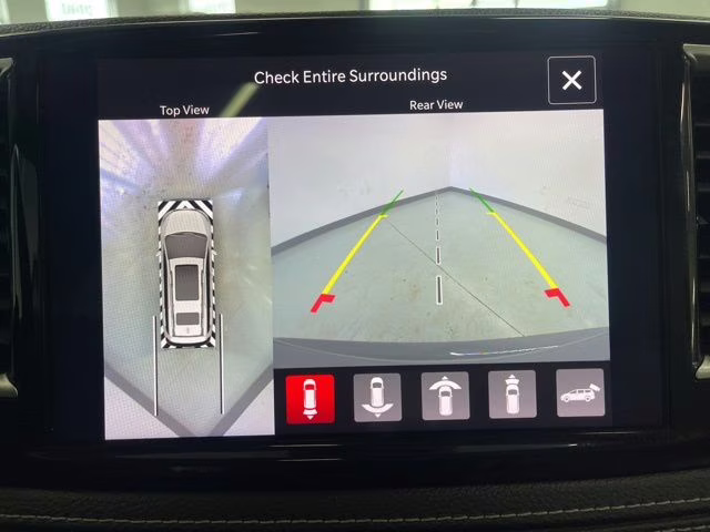 2021 Ceramic Gray Clearcoat Chrysler Pacifica Limited AWD Van