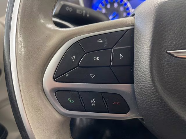 2021 Ceramic Gray Clearcoat Chrysler Pacifica Limited AWD Van