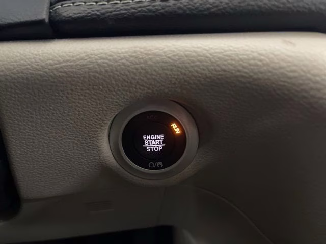 2021 Ceramic Gray Clearcoat Chrysler Pacifica Limited AWD Van