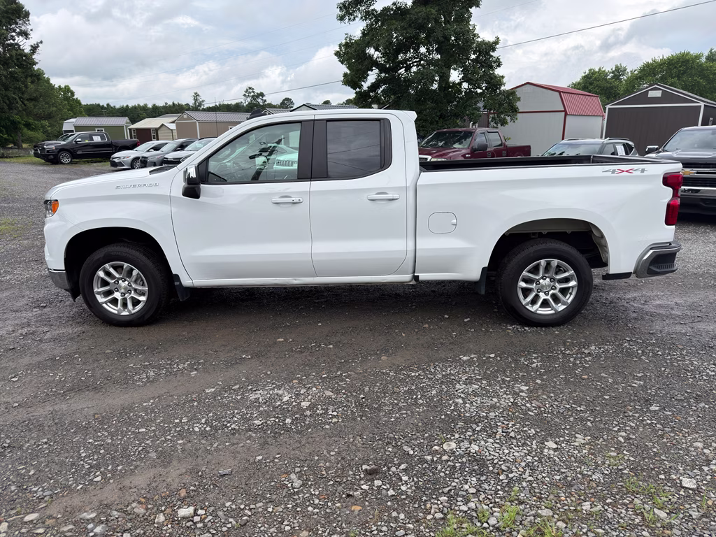 2023 Summit White Chevrolet Silverado LT 4X4 Truck