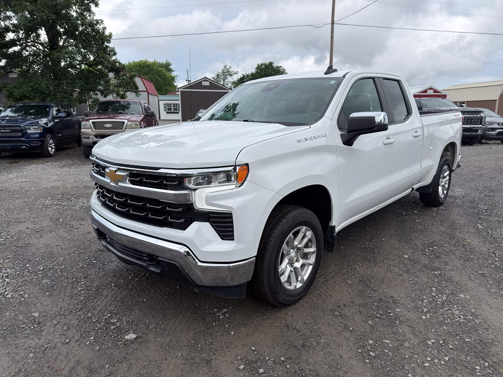 2023 Summit White Chevrolet Silverado LT 4X4 Truck