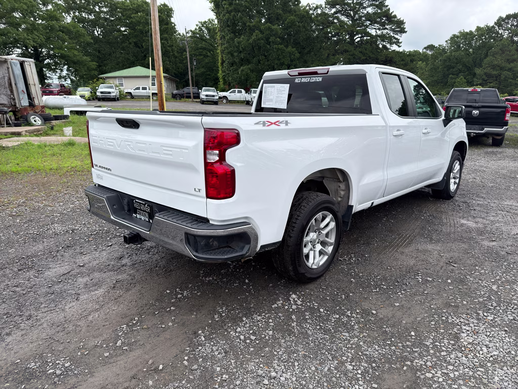 2023 Summit White Chevrolet Silverado LT 4X4 Truck
