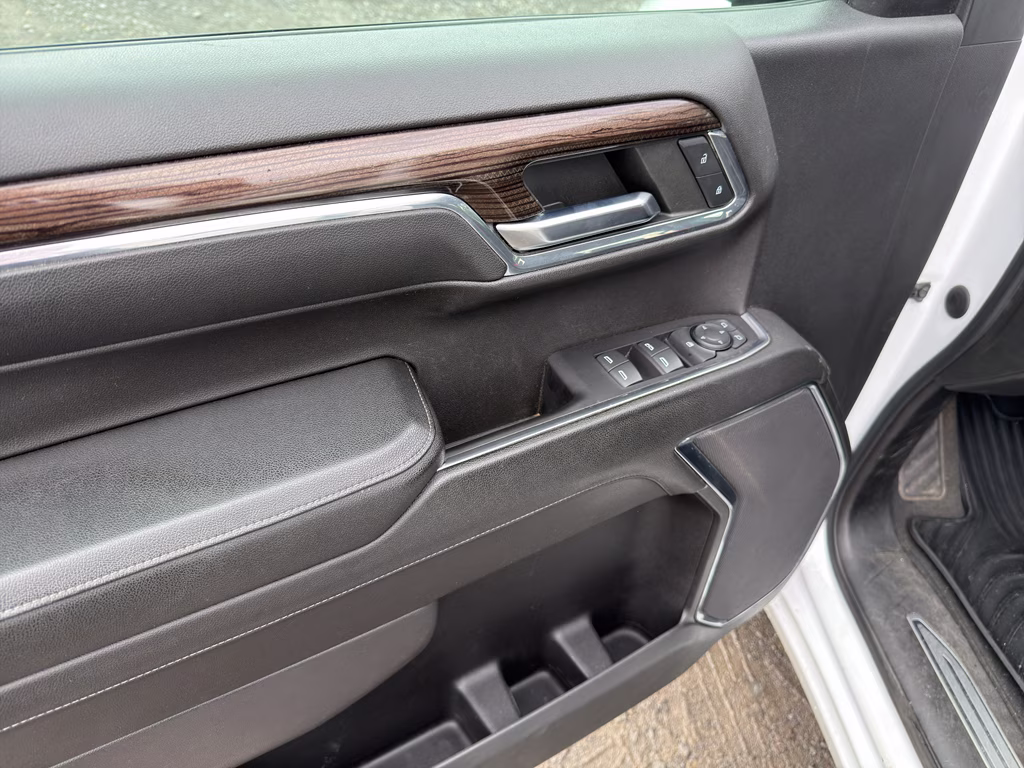 2023 Summit White Chevrolet Silverado LT 4X4 Truck