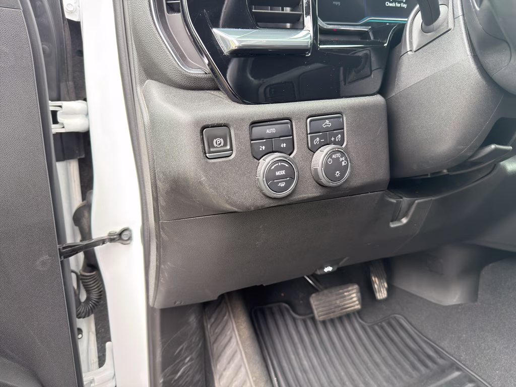 2023 Summit White Chevrolet Silverado LT 4X4 Truck