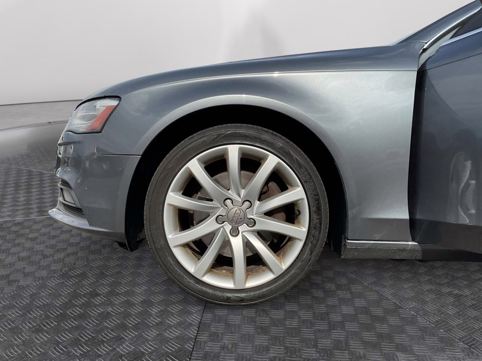 2013 Monsoon Gray Metallic Audi A4 2.0T Premium Plus AWD Sedan