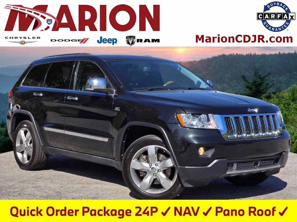 2013 Brilliant Black Crystal Pearlcoat Jeep Grand Cherokee Overland 4X4 SUV