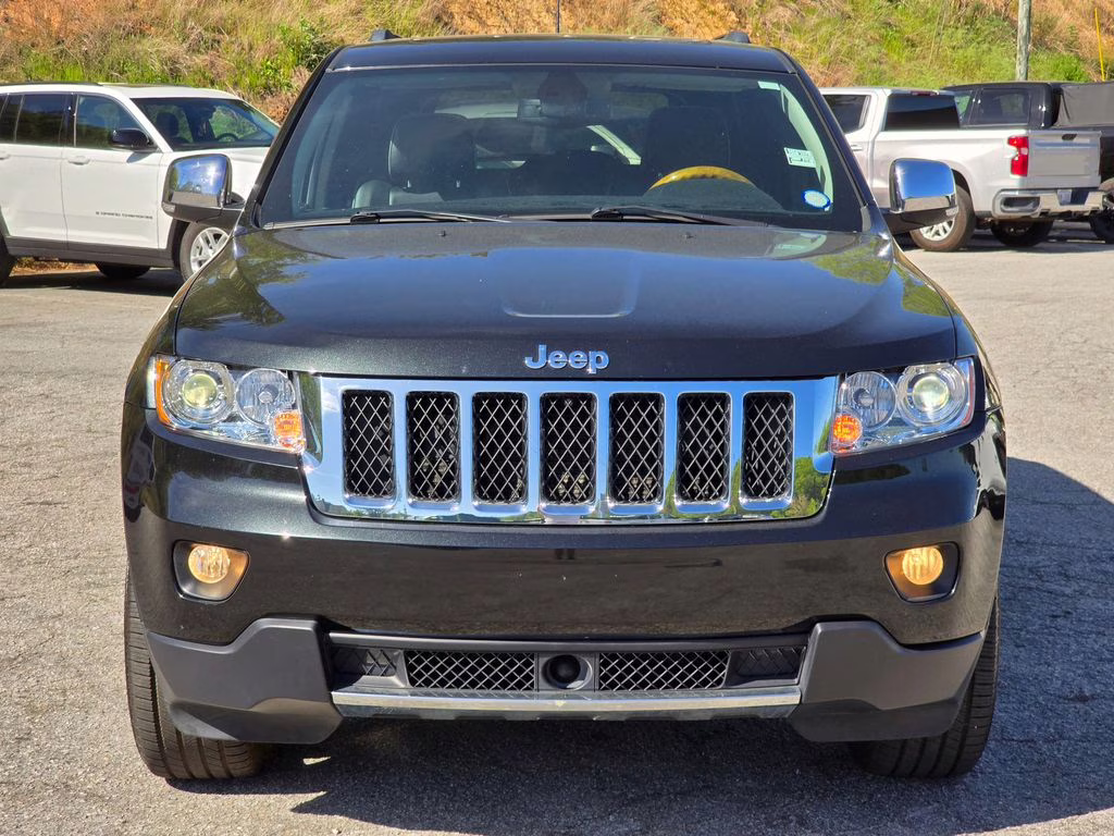 2013 Brilliant Black Crystal Pearlcoat Jeep Grand Cherokee Overland 4X4 SUV