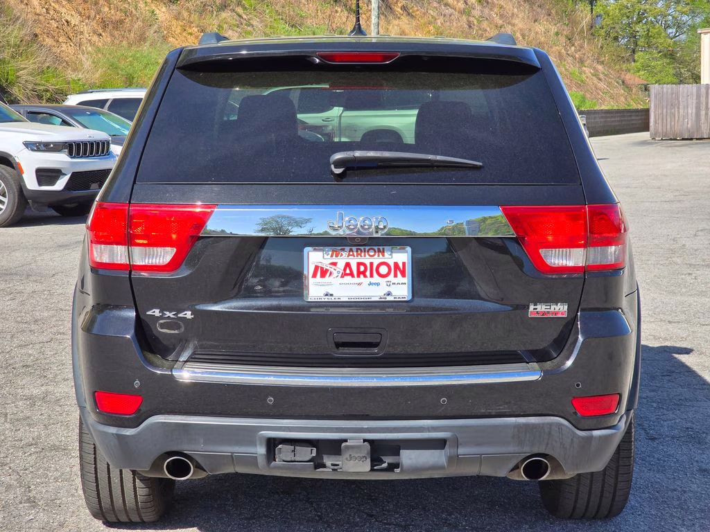 2013 Brilliant Black Crystal Pearlcoat Jeep Grand Cherokee Overland 4X4 SUV