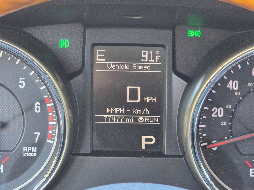 2013 Brilliant Black Crystal Pearlcoat Jeep Grand Cherokee Overland 4X4 SUV