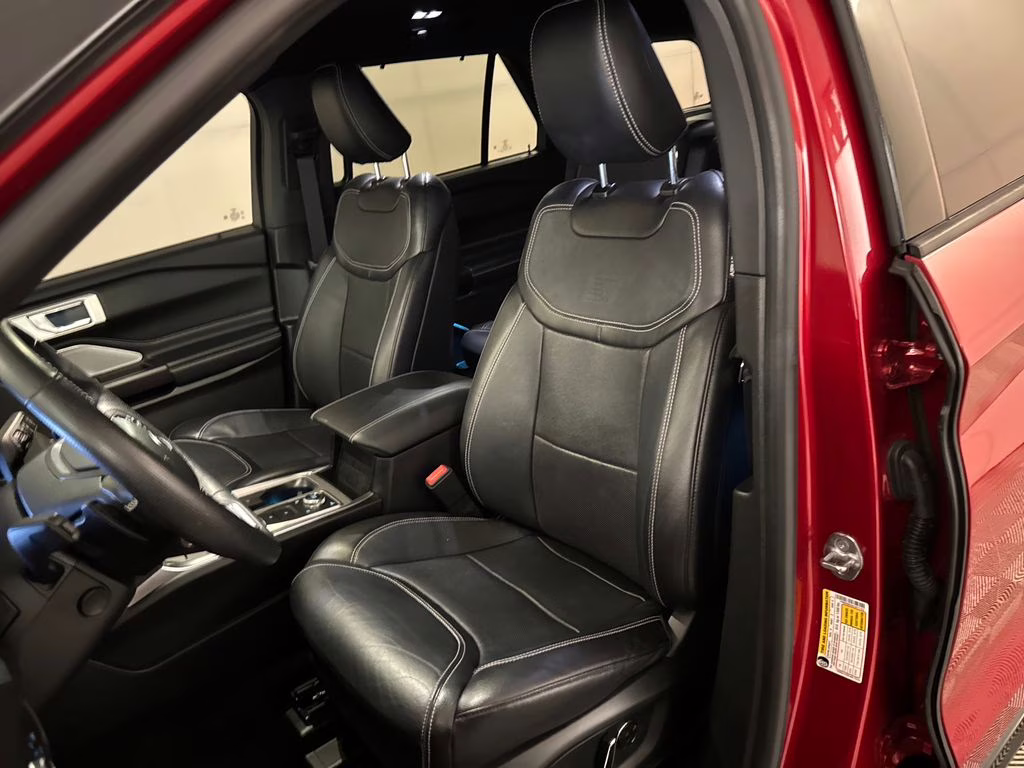 2020 Rapid Red Metallic Tinted Clearcoat Ford Explorer ST 4X4 SUV