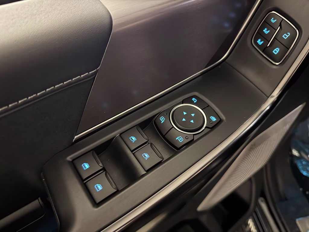 2026 Agate Black Metallic Ford F-150 Platinum 4X4 Truck