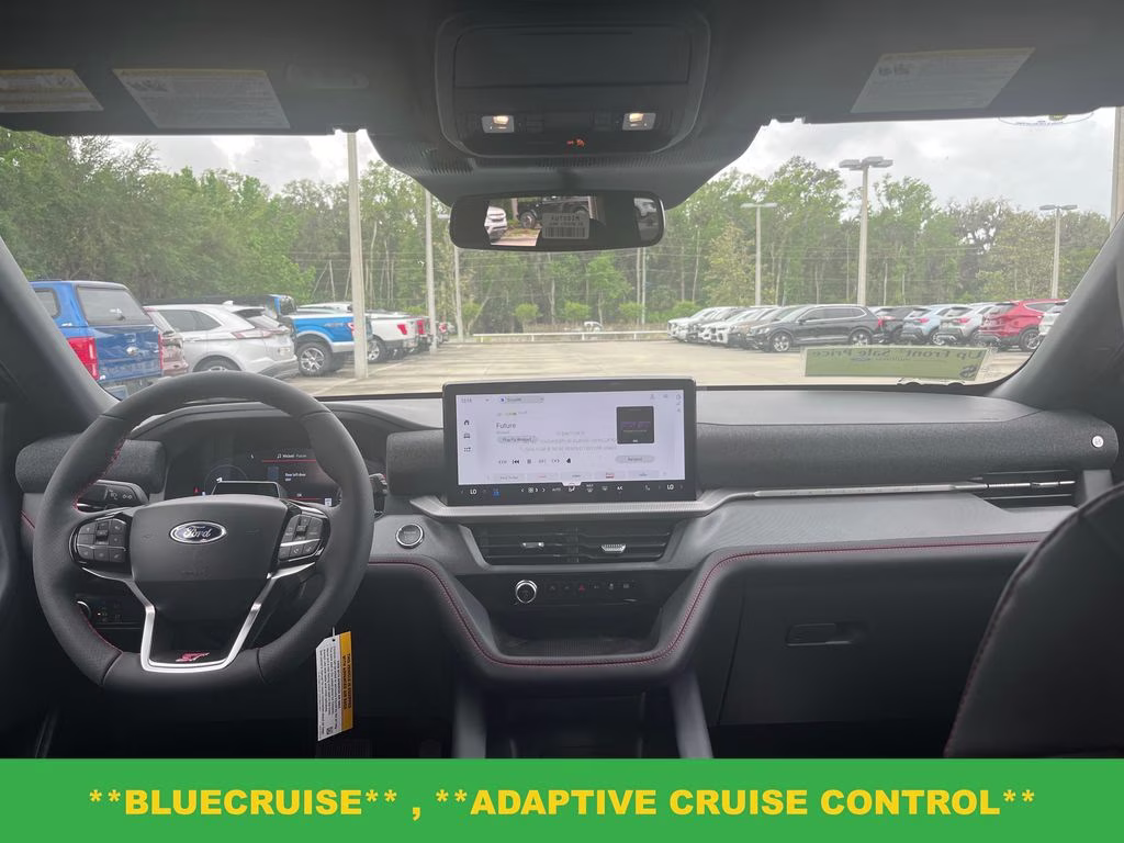 2026 White Ford Explorer ST 4X4 SUV