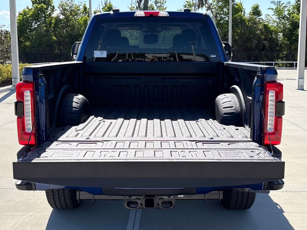 2026 Blue Ford Super Duty F-250 SRW XLT 4X4 Truck