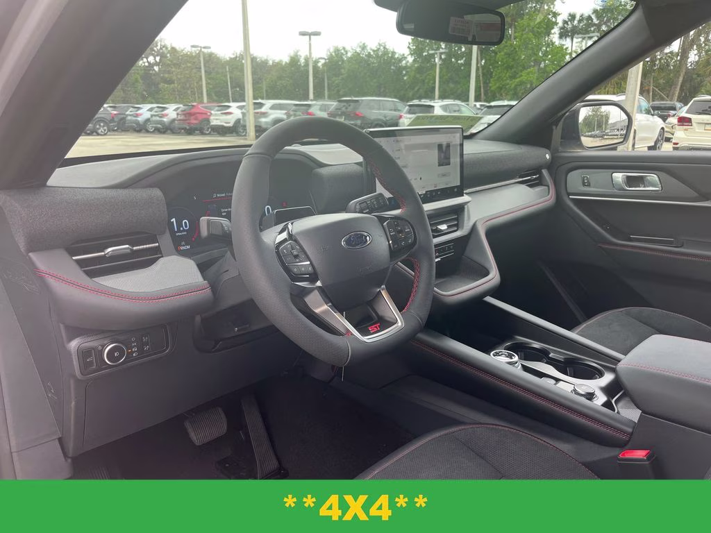 2026 White Ford Explorer ST 4X4 SUV