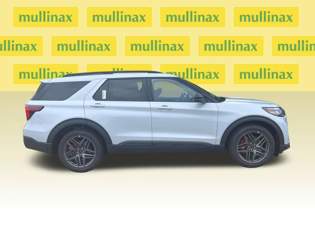 2026 White Ford Explorer ST 4X4 SUV