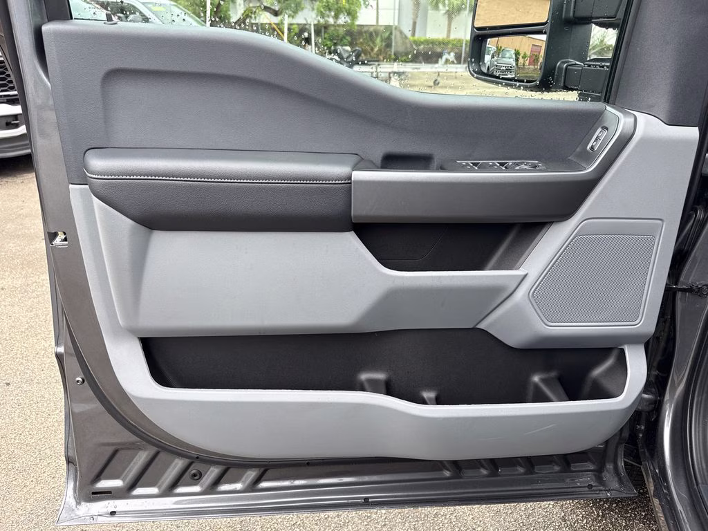 2026 Carbonized Gray Metallic Ford Super Duty F-250 SRW XLT 4X4 Truck