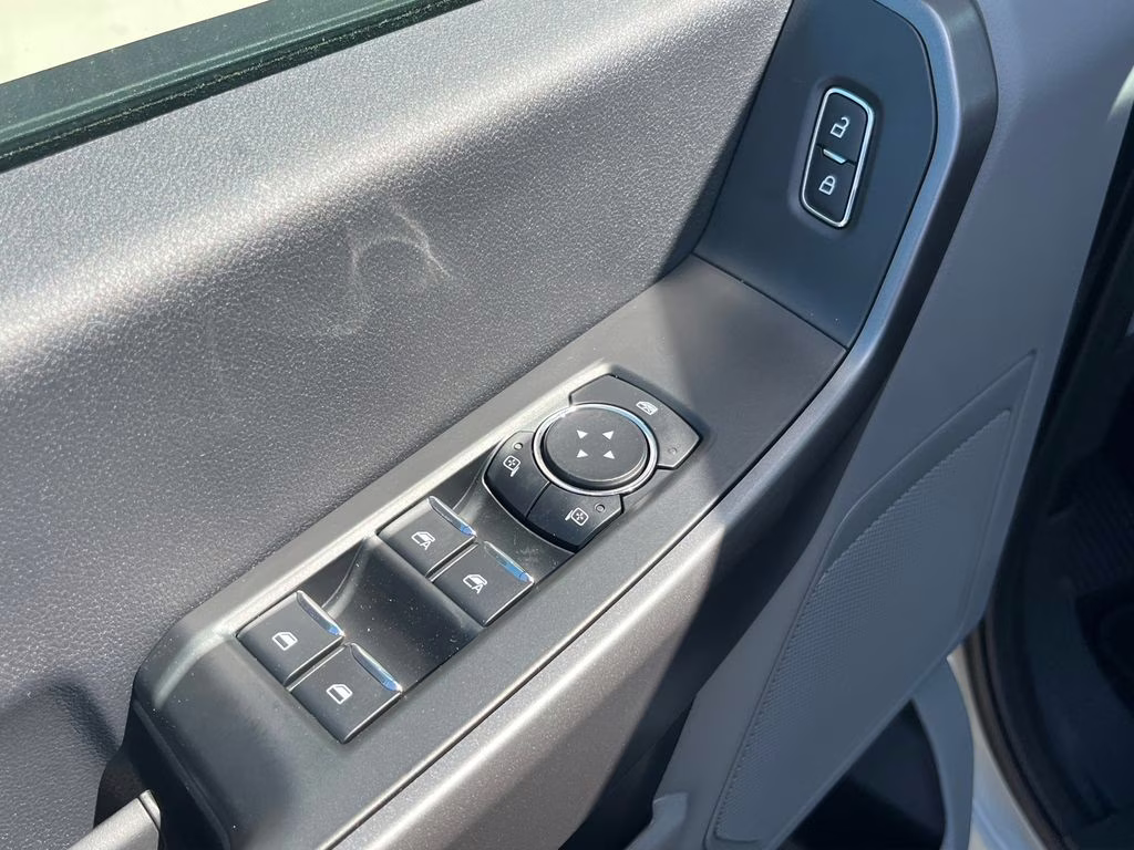 2026 Avalanche Ford Super Duty F-350 DRW XLT 4X4 Truck