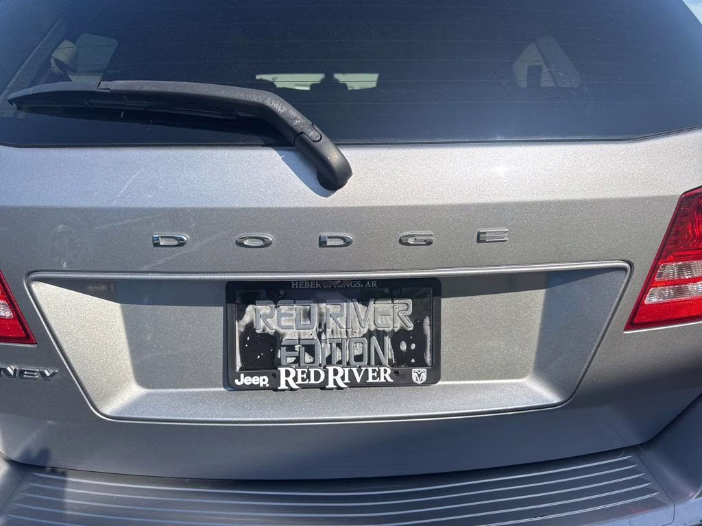 2020 Billet Clearcoat Dodge Journey SE Value FWD SUV