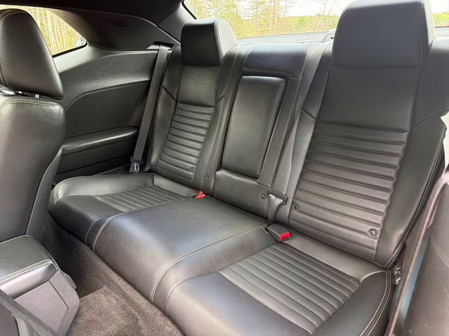 2012 Blackberry Pearlcoat Dodge Challenger SXT RWD Coupe