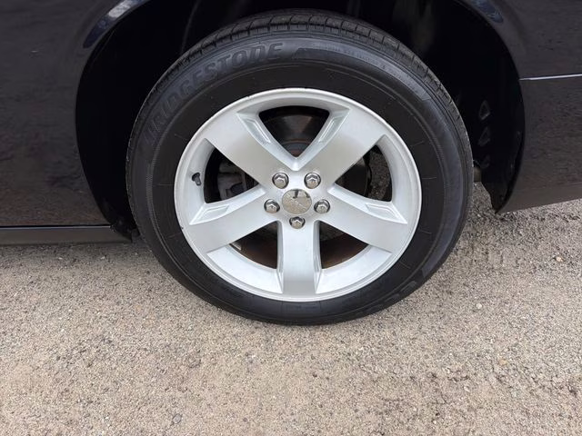 2012 Blackberry Pearlcoat Dodge Challenger SXT RWD Coupe