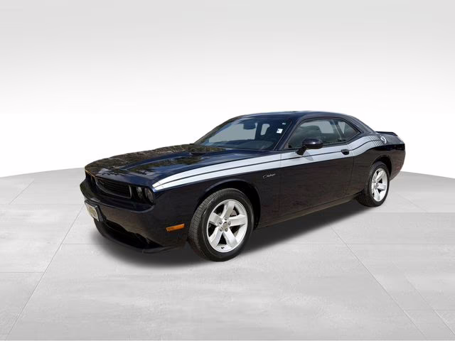 2012 Blackberry Pearlcoat Dodge Challenger SXT RWD Coupe