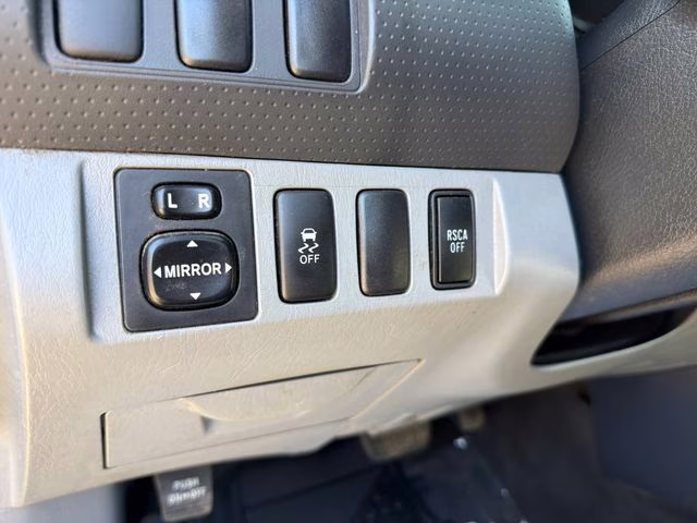 2015 Blue Ribbon Metallic Toyota Tacoma Base 4X4 Truck