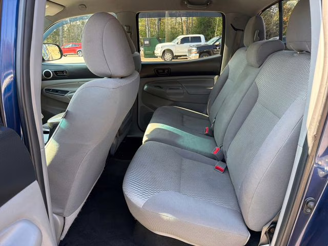 2015 Blue Ribbon Metallic Toyota Tacoma Base 4X4 Truck