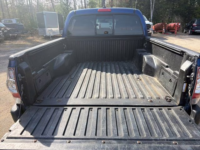 2015 Blue Ribbon Metallic Toyota Tacoma Base 4X4 Truck