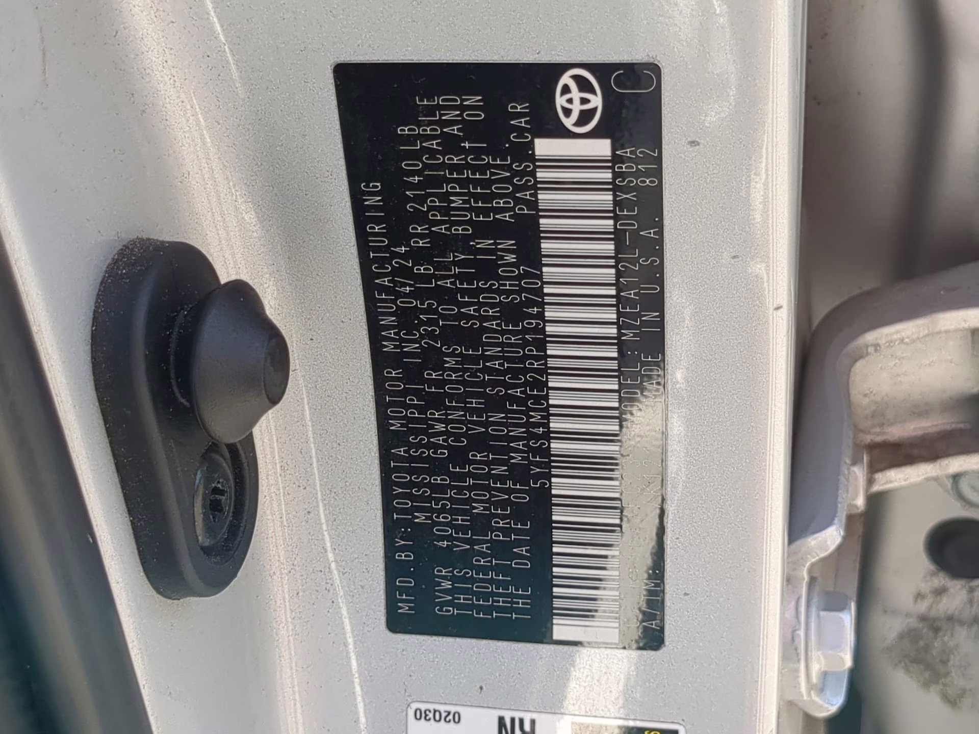 2024 Classic Silver Metallic Toyota Corolla SE FWD Sedan