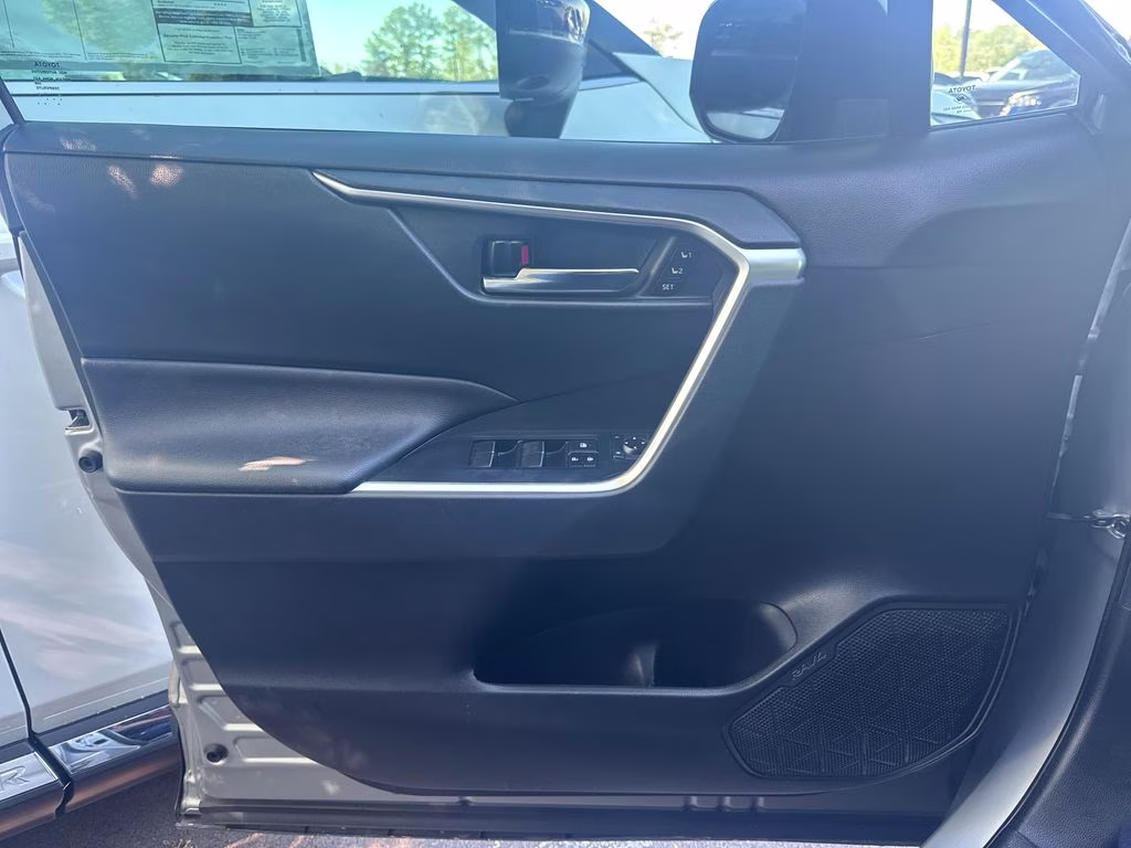 2019 Silver Sky Metallic Toyota RAV4 XLE Premium FWD SUV