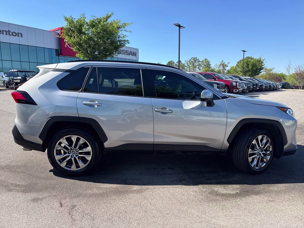 2019 Silver Sky Metallic Toyota RAV4 XLE Premium FWD SUV