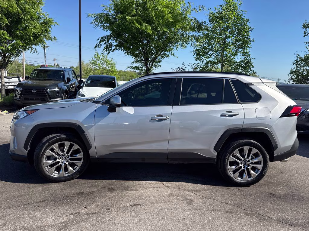 2019 Silver Sky Metallic Toyota RAV4 XLE Premium FWD SUV