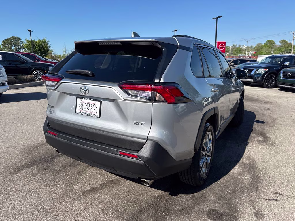 2019 Silver Sky Metallic Toyota RAV4 XLE Premium FWD SUV