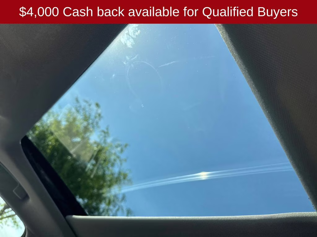 2026 Everest White Pearl Tricoat Nissan Murano Platinum AWD SUV