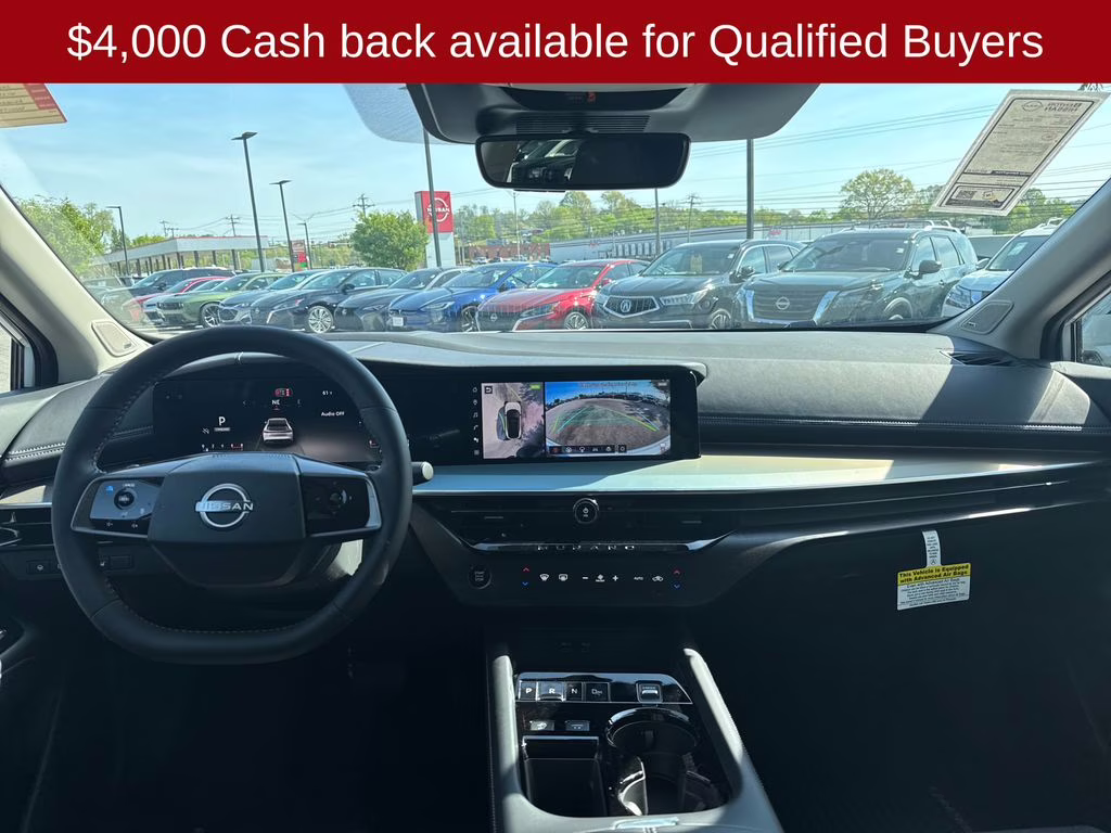 2026 Everest White Pearl Tricoat Nissan Murano Platinum AWD SUV