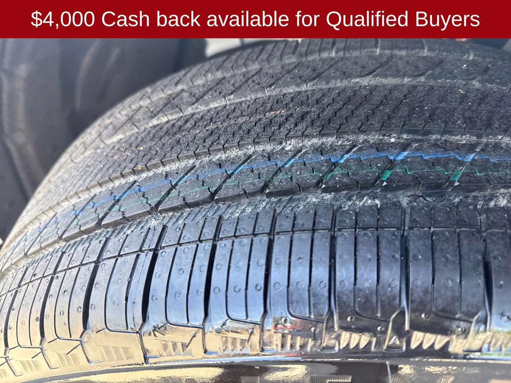 2026 Everest White Pearl Tricoat Nissan Murano Platinum AWD SUV