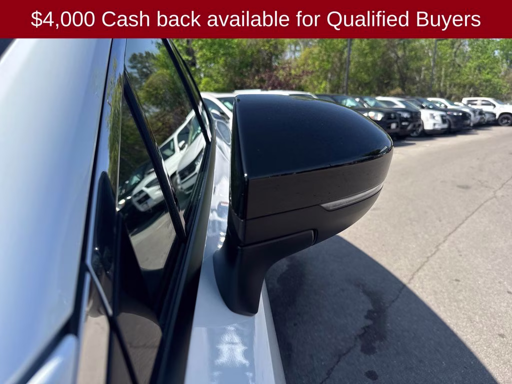 2026 Everest White Pearl Tricoat Nissan Murano Platinum AWD SUV