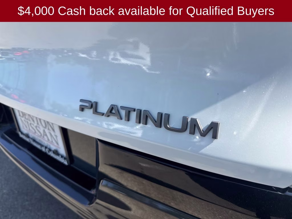 2026 Everest White Pearl Tricoat Nissan Murano Platinum AWD SUV
