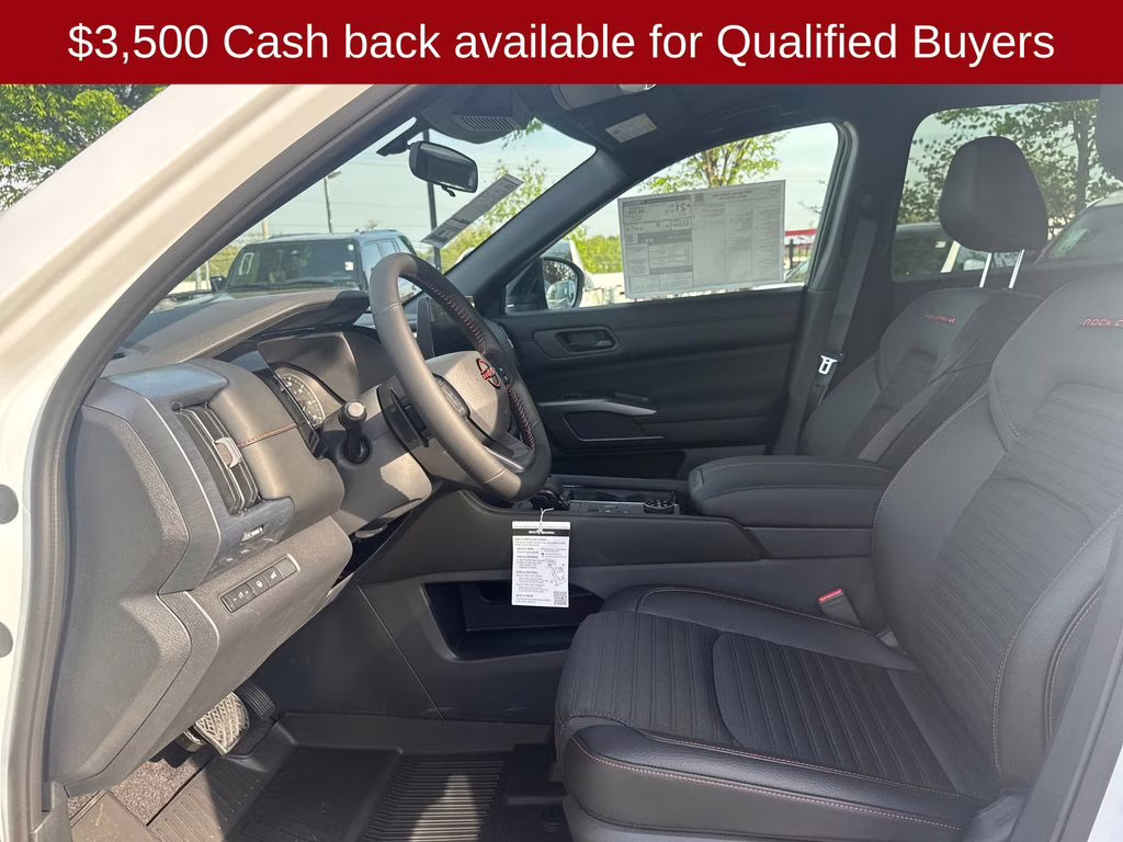 2026 Everest White Pearl Tricoat Nissan Pathfinder Rock Creek 4X4 SUV