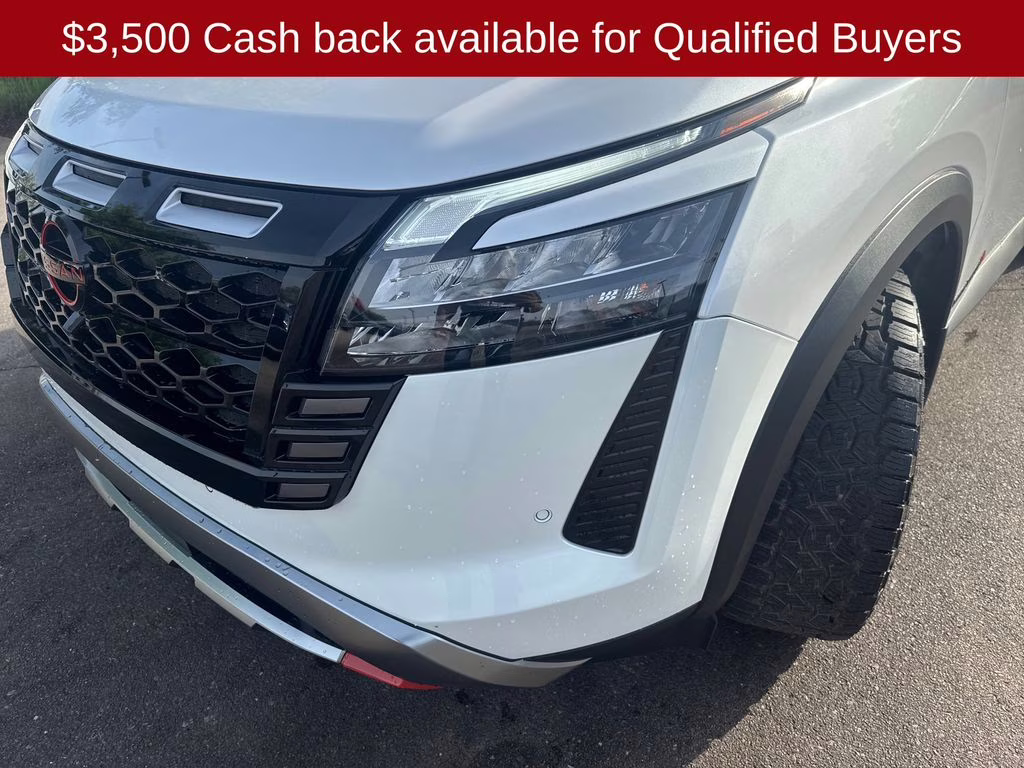 2026 Everest White Pearl Tricoat Nissan Pathfinder Rock Creek 4X4 SUV