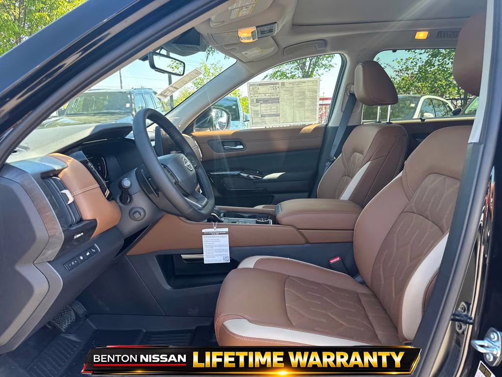 2026 Super Black Nissan Pathfinder Platinum 4X4 SUV